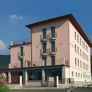 Hotel International