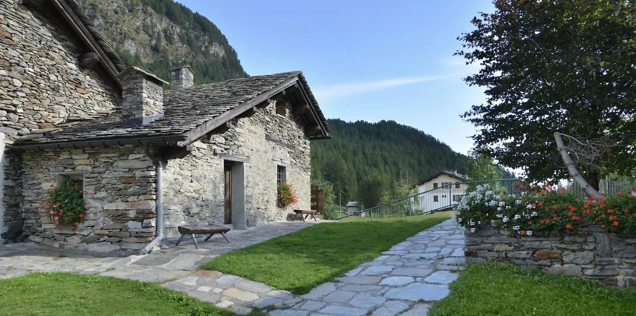 Albergo Casa Alpina San Luigi Campodolcino 2*,